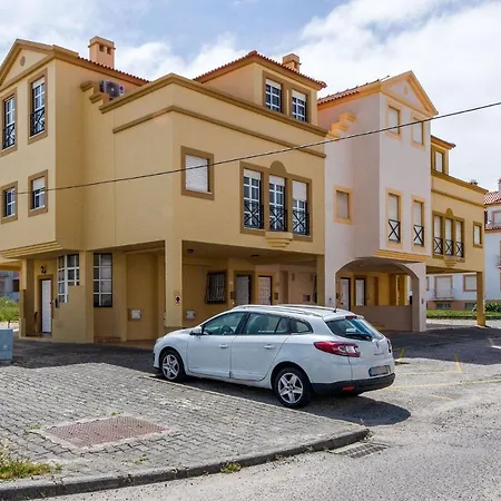 Apartment Pointsurprise House Baleal