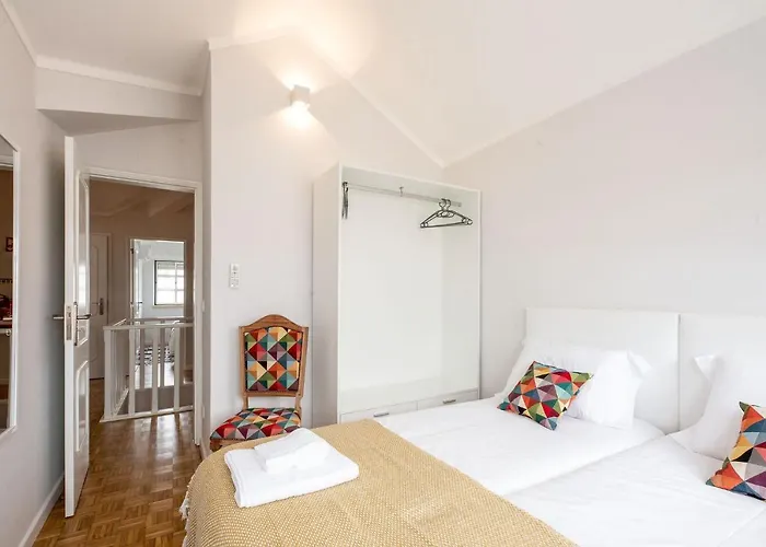 Pointsurprise House Апартаменты